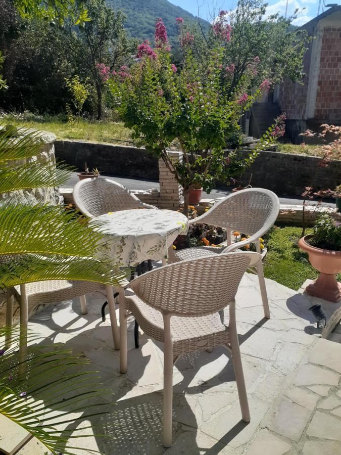 Apartmani Tanja Тиват Экстерьер фото