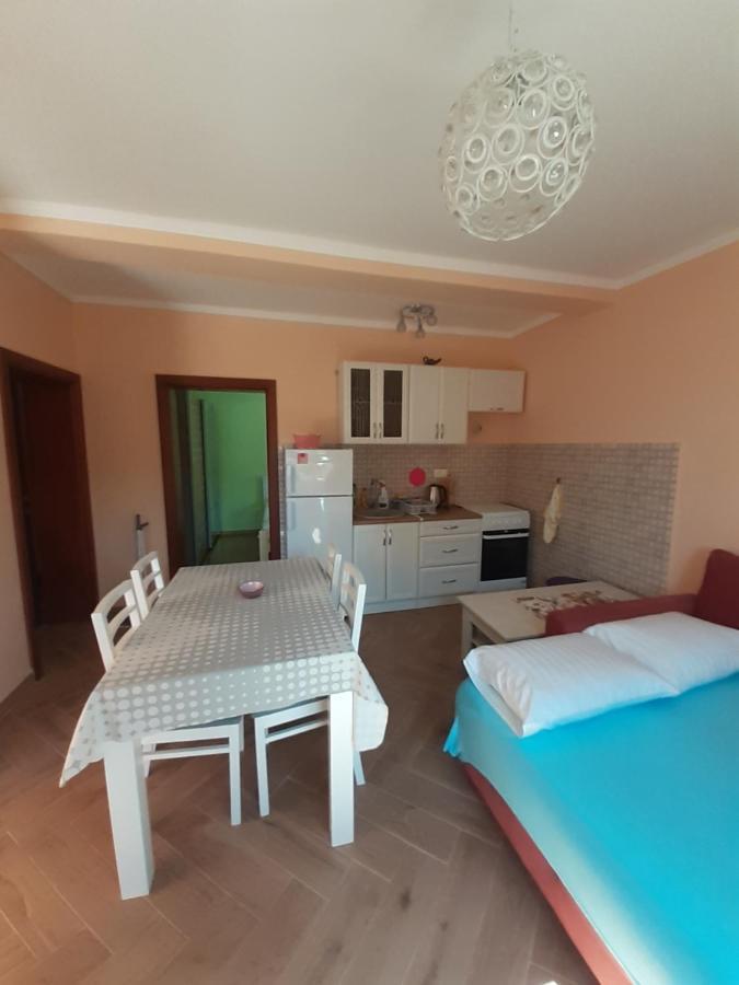 Apartmani Tanja Тиват Экстерьер фото