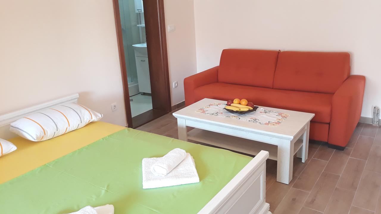 Apartmani Tanja Тиват Экстерьер фото
