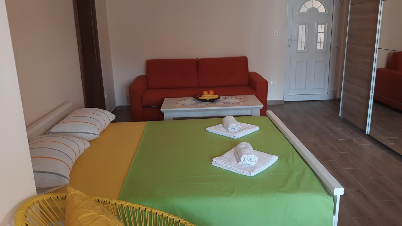 Apartmani Tanja Тиват Экстерьер фото