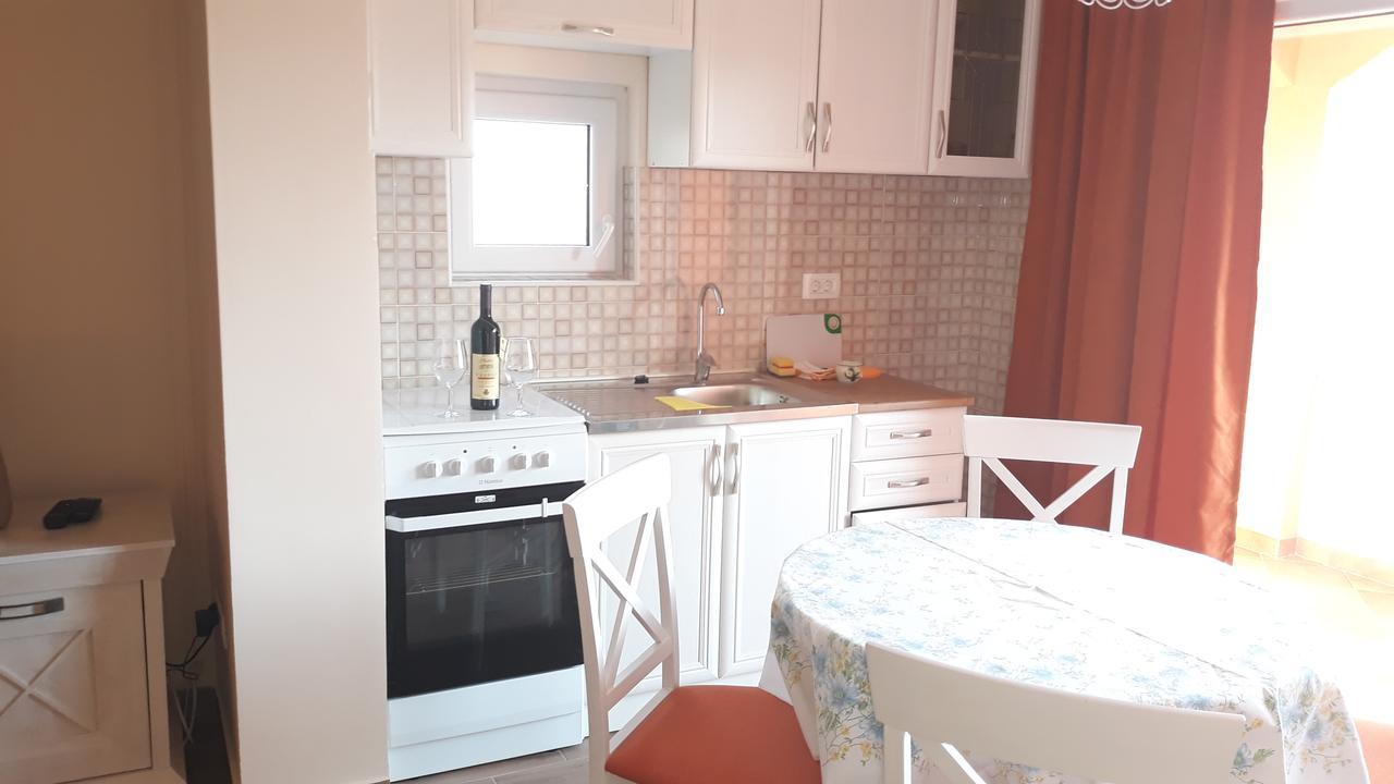 Apartmani Tanja Тиват Экстерьер фото