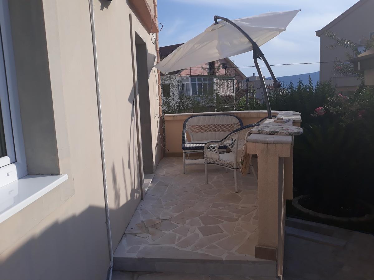 Apartmani Tanja Тиват Экстерьер фото