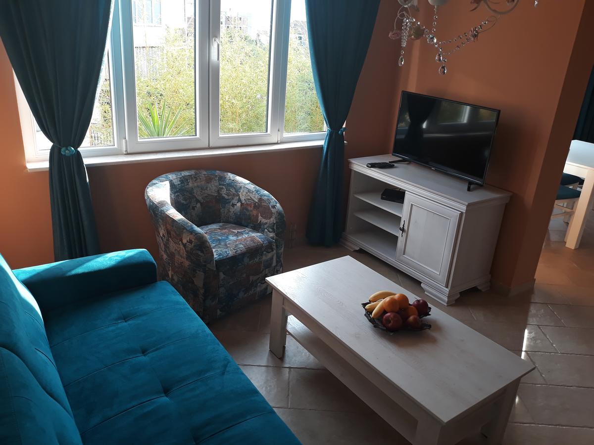 Apartmani Tanja Тиват Экстерьер фото